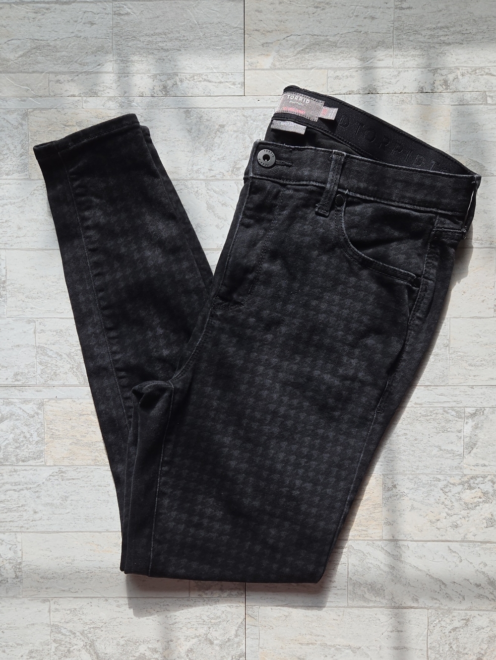 Torrid Sky High Skinny Jeans Black Houndstooth Jeans Size 12